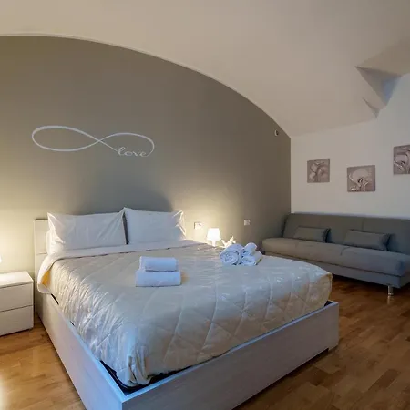 아파트 Centro Storico Duomo A 5 Minuti Wifi Netflix